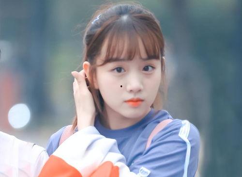 吴芊盈图片,光影交织下的美丽瞬间